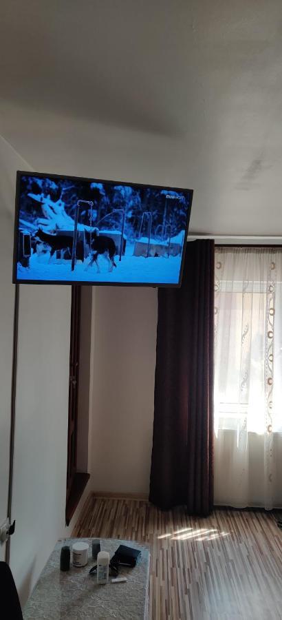 Appartement Cazare Buzău Extérieur photo